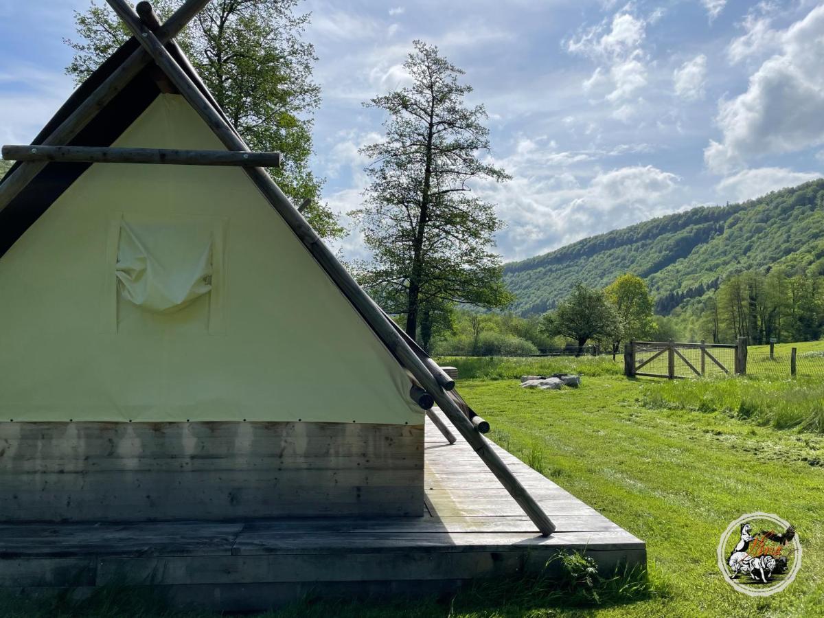 Parc Animalier Du Herisson Villa Doucier Buitenkant foto